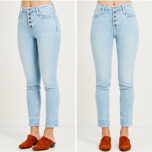 Paige Sarah Slim Exposed Button Fly Jeans in Yosemity Wash Size 29